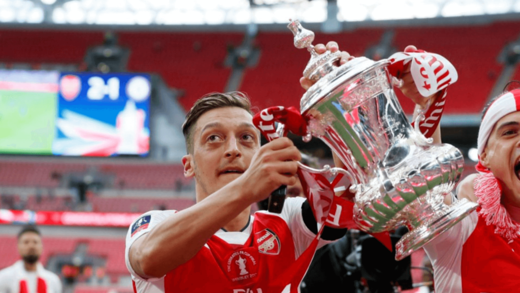 Ozil Net Worth: $120 Million (German Footballer, Mesut Özil)