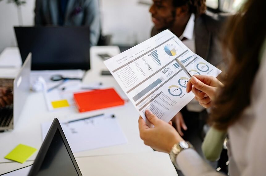 identifier performance review analysis